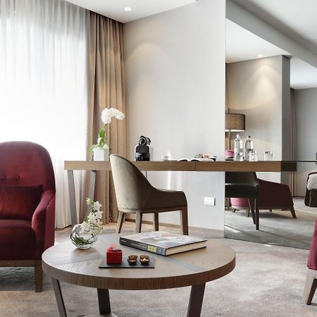 Grand Hotel Campione Campione dʼItalia Exterior foto Suite
